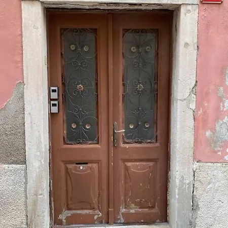 Apartman Tartini Est 2002 - Private Roof Terrace - Self Check-in *